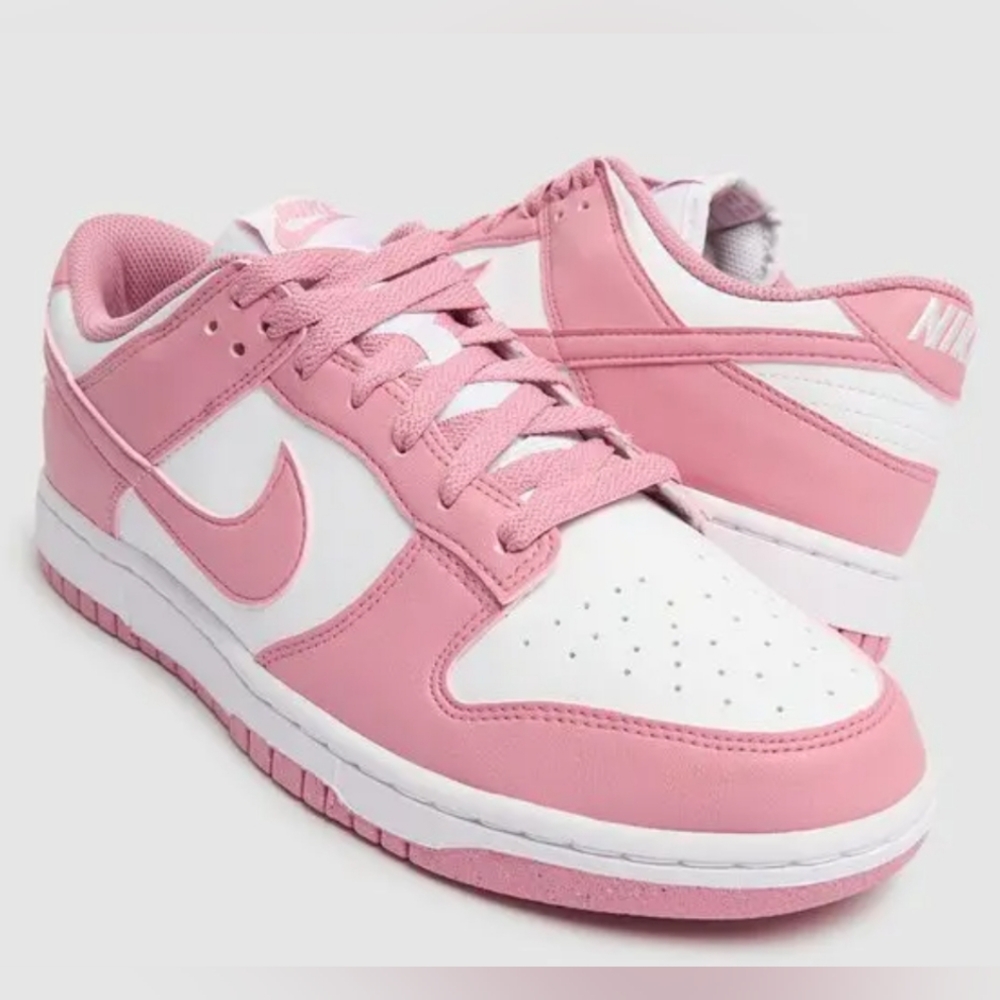 Nike Dunk Low 'Real Pink' Sneakers Wmn's Size 8.5 Like New MSRP $140 - Picture 2 of 9